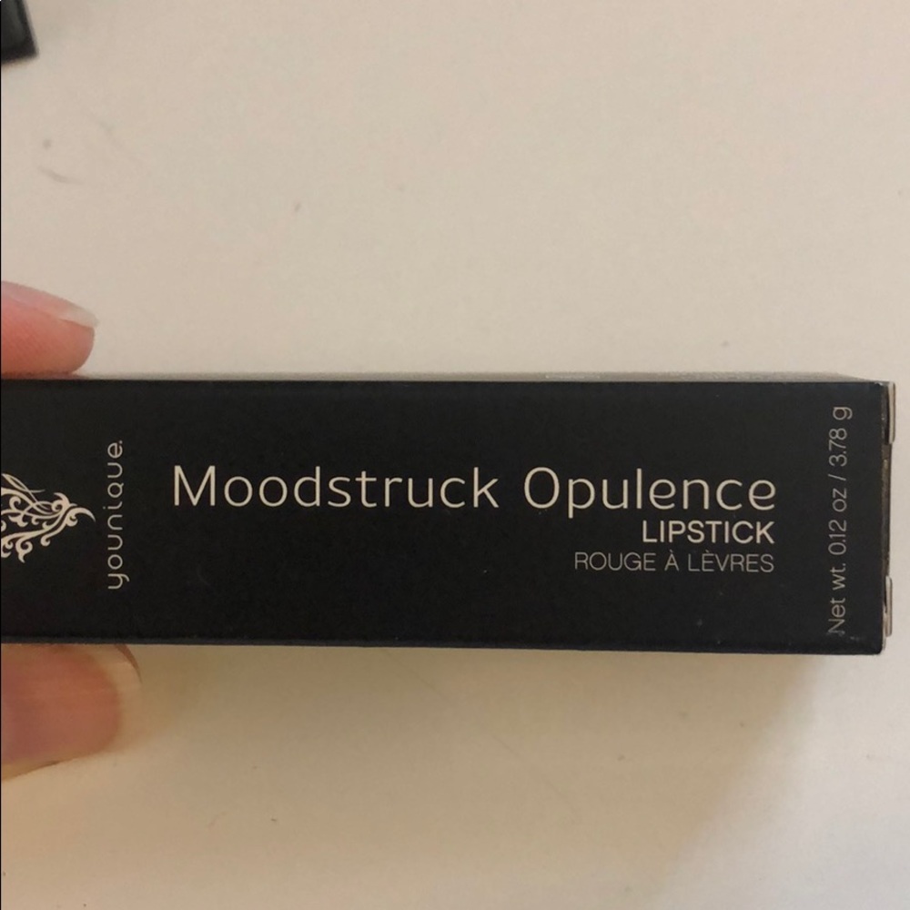 Younique Opulence lipstick Upscale NIB